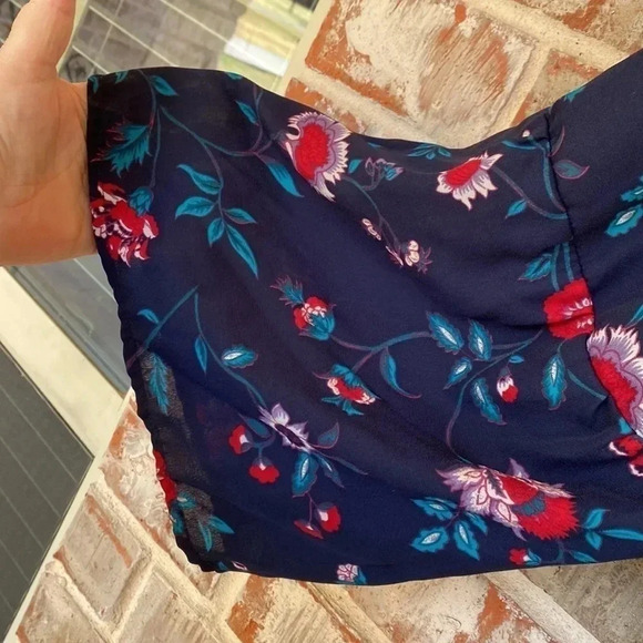 Faded Glory Navy Floral Peasant Lace Up Boho Blouse - Picture 3 of 9